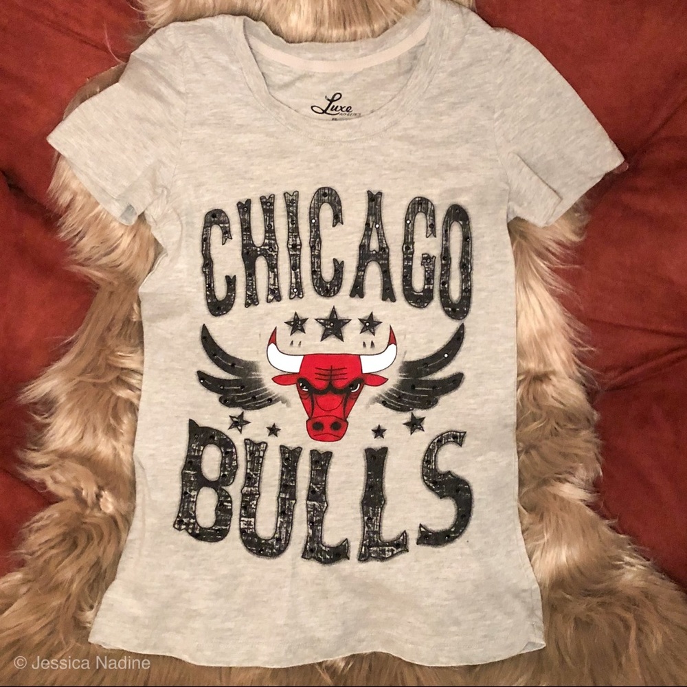 🌵 LUXE ATHLETICS / Chicago Bulls Graphic Shirt 🌵